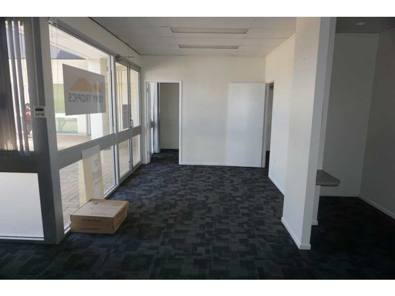 6/36 Powell Street, Bowen QLD 4805