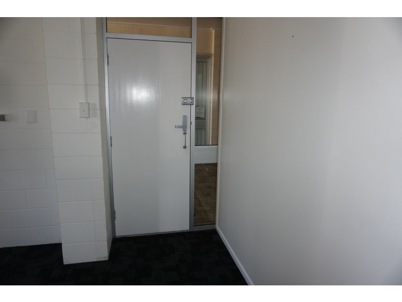 6/36 Powell Street, Bowen QLD 4805