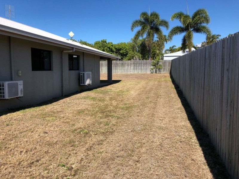 11 Harrison Court, Bowen QLD 4805