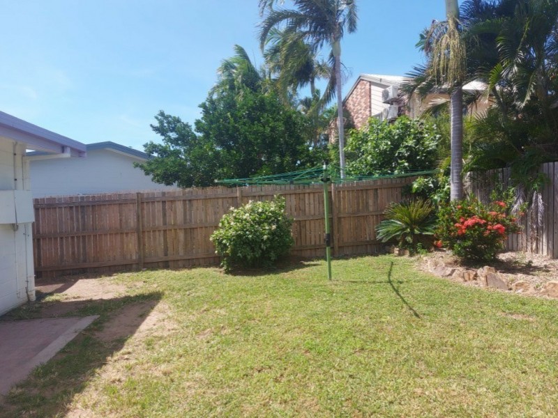 8 Troyon Court, Bowen QLD 4805