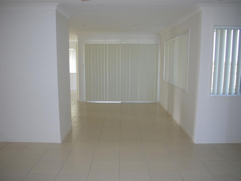 35 Banks Drive, Bowen QLD 4805