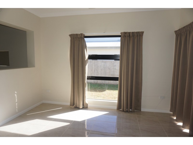 3 Ada Place, Bowen QLD 4805