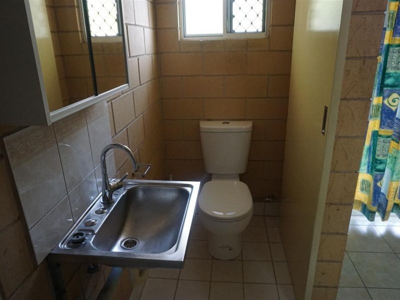 Room 6/23 George Street, Bowen QLD 4805