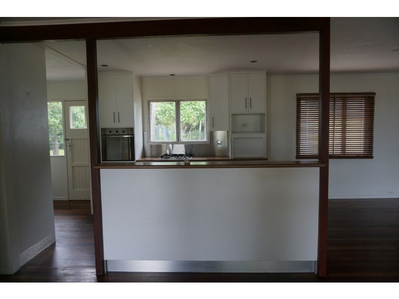83 Horseshoe Bay Road, Bowen QLD 4805