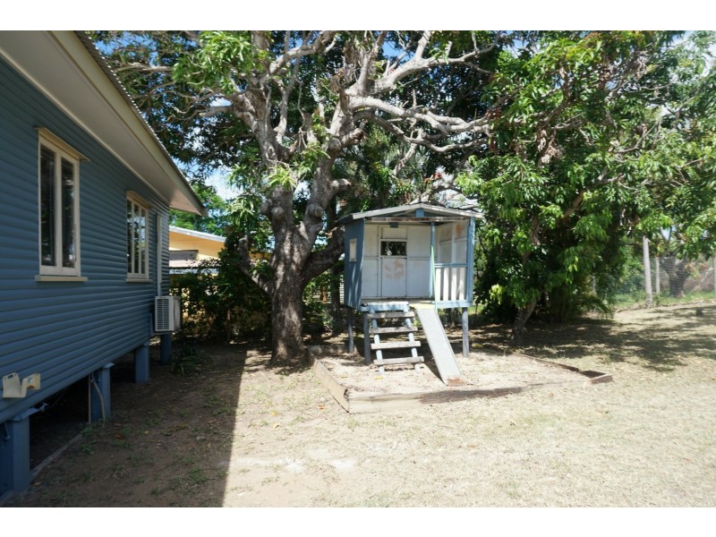 83 Horseshoe Bay Road, Bowen QLD 4805