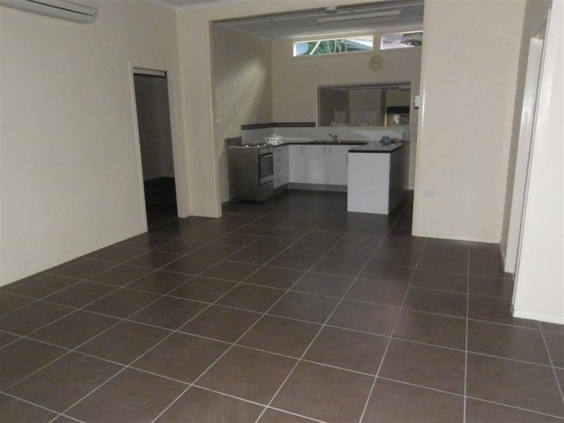 27 Murroona Road, Bowen QLD 4805