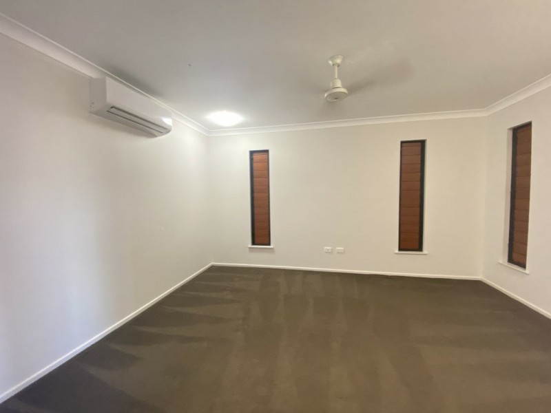 49 Scenic Crescent, Bowen QLD 4805