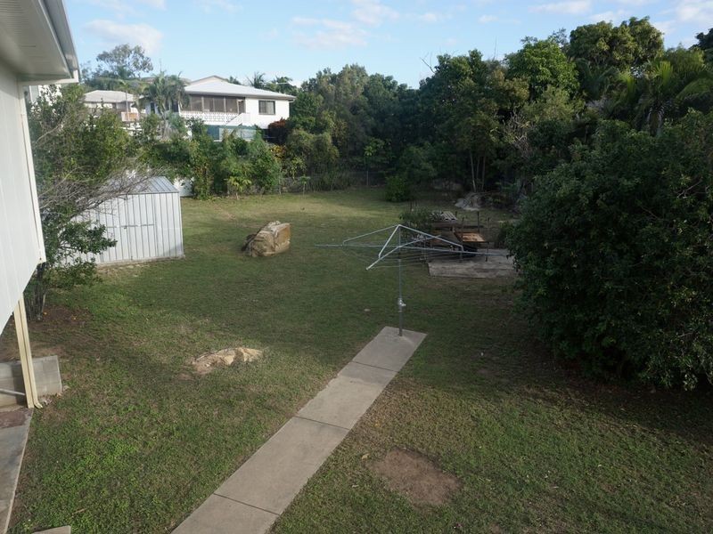 10 Salisbury Crescent, Bowen QLD 4805