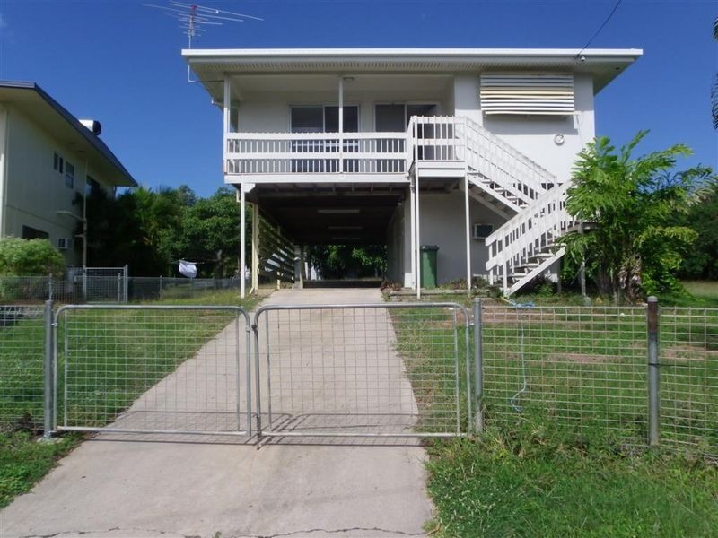 10 Salisbury Crescent, Bowen QLD 4805