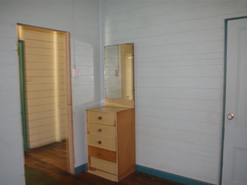 53 Livingstone Street, Bowen QLD 4805