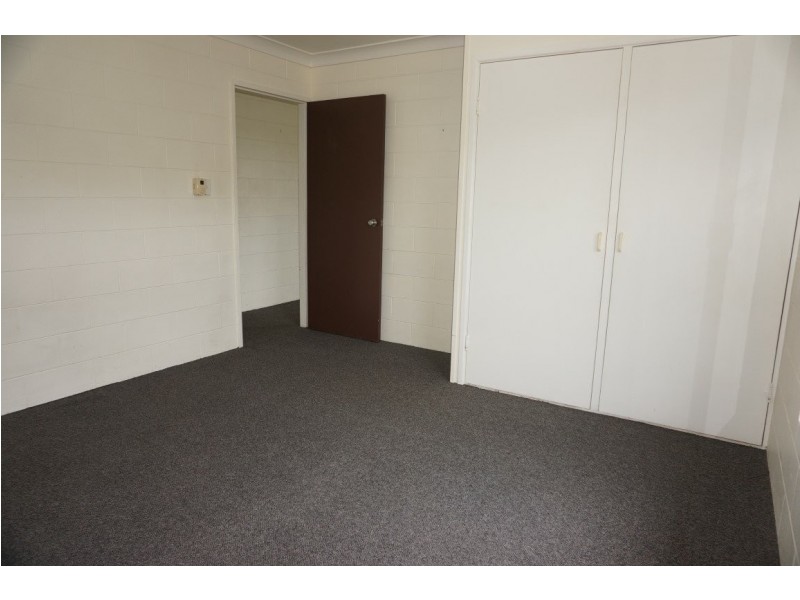 6/18 Poole Street, Bowen QLD 4805