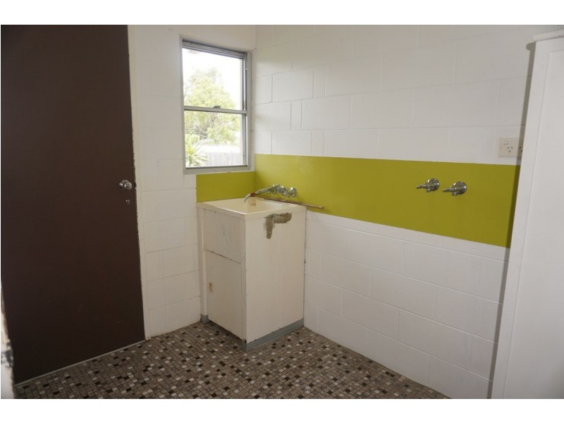 6/18 Poole Street, Bowen QLD 4805
