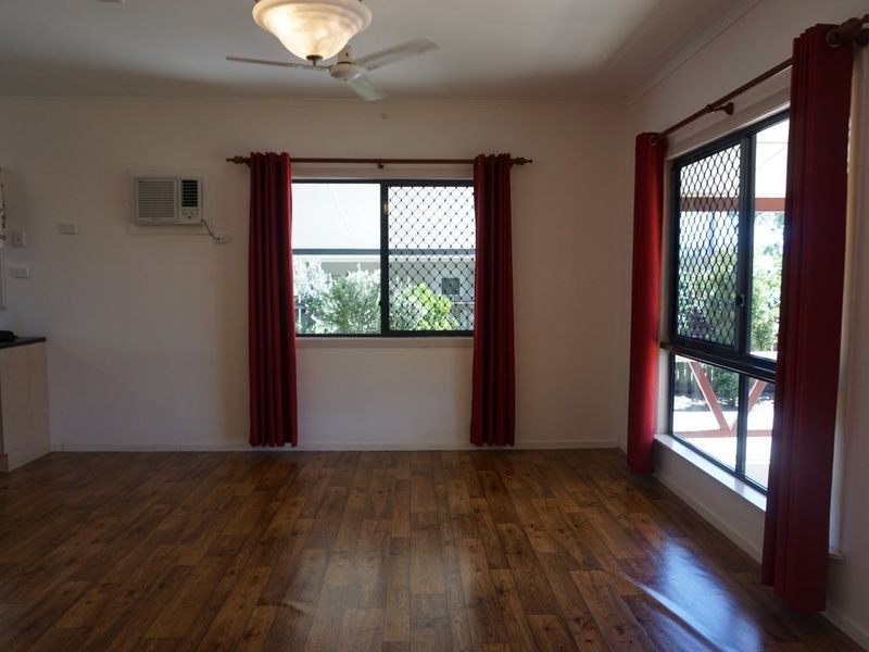 27 Emmerson Drive, Bowen QLD 4805