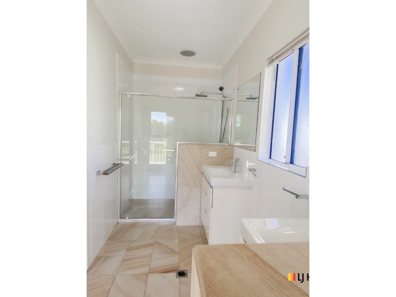 66 Oceanview Drive, Bowen QLD 4805