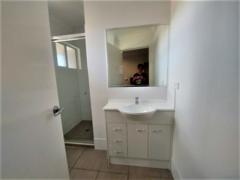 Unit 11/6 Brisbane Street, Bowen QLD 4805