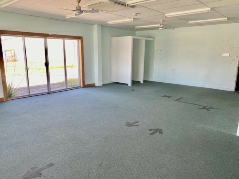 57 George Street – Wreckers, Bowen QLD 4805