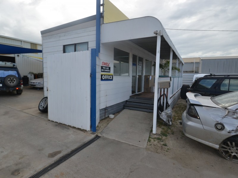 52 Williams Street – One Stop, Bowen QLD 4805