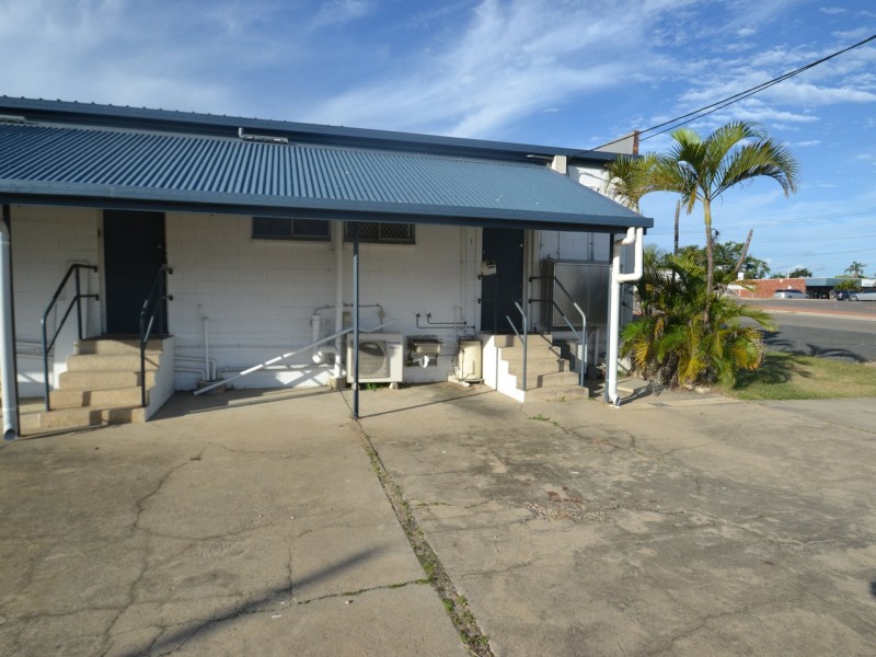 1/17 Gregory Street, Bowen QLD 4805