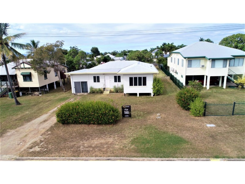 101 Powell Street, Bowen QLD 4805