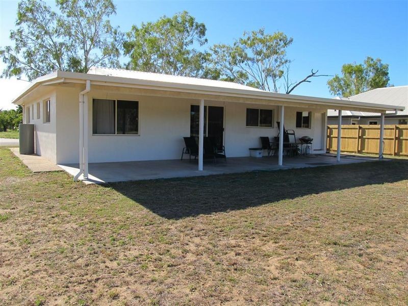 28 Crofton Street, Bowen QLD 4805