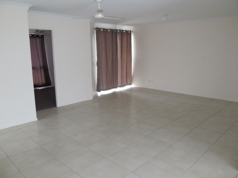 28 Crofton Street, Bowen QLD 4805