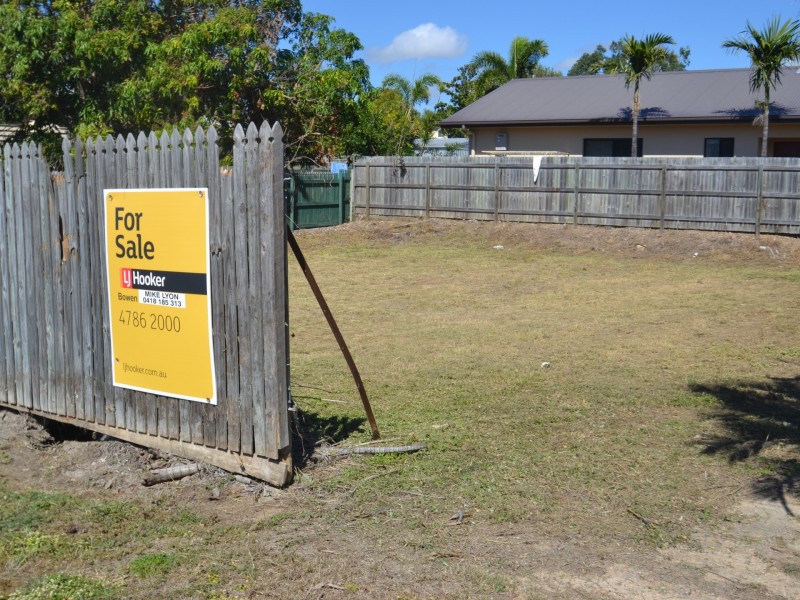 41 Sinclair Street, Bowen QLD 4805