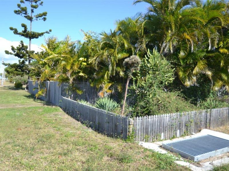 41 Sinclair Street, Bowen QLD 4805