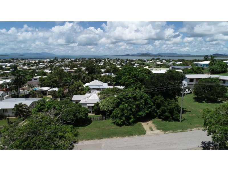 63 Kennedy St, Bowen QLD 4805