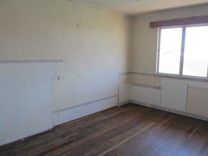 69 Tollington Road, Bowen QLD 4805