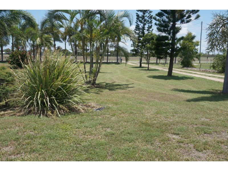 12 Inverdon Road, Bowen QLD 4805