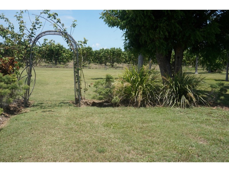12 Inverdon Road, Bowen QLD 4805