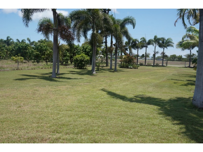 12 Inverdon Road, Bowen QLD 4805