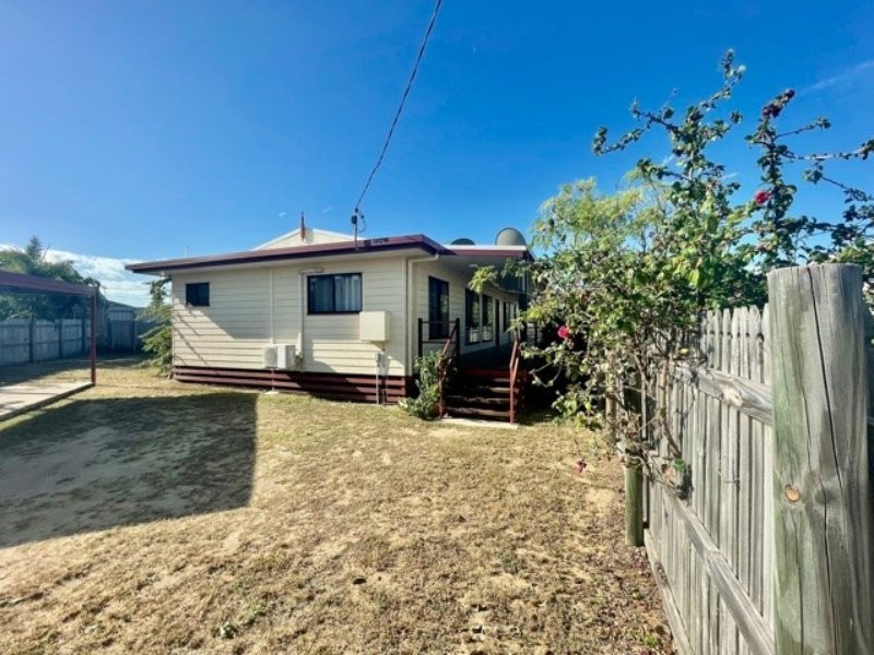 30 Emmerson Drive, Bowen QLD 4805