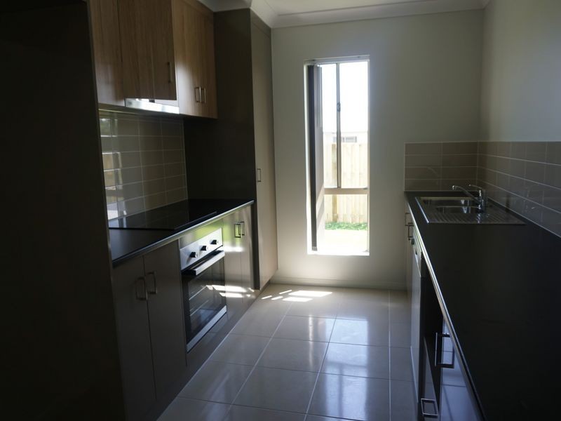 6 Hamilton Street, Bowen QLD 4805