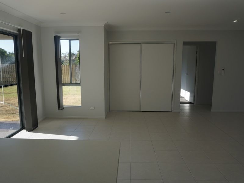 17 Hamilton Street, Bowen QLD 4805