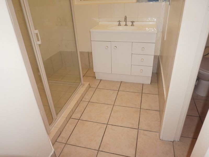 8 Herbert St, Bowen QLD 4805