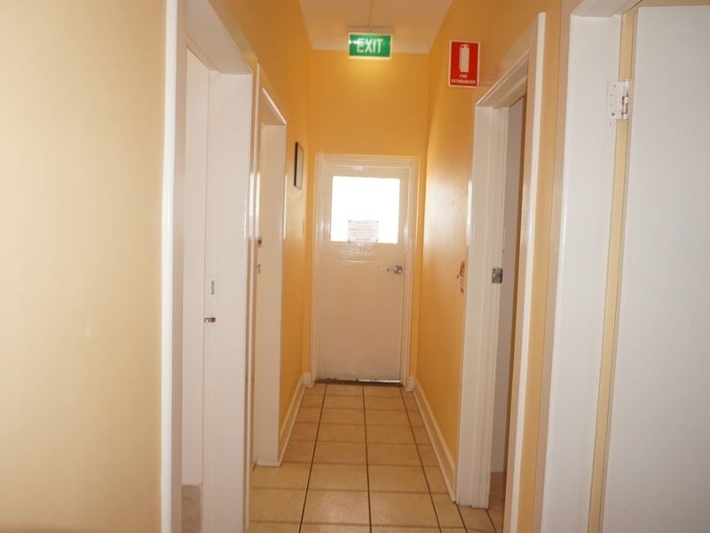 8 Herbert St, Bowen QLD 4805