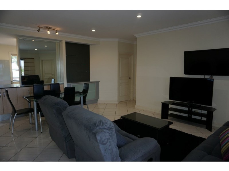 4/101 Herbert Street, Bowen QLD 4805