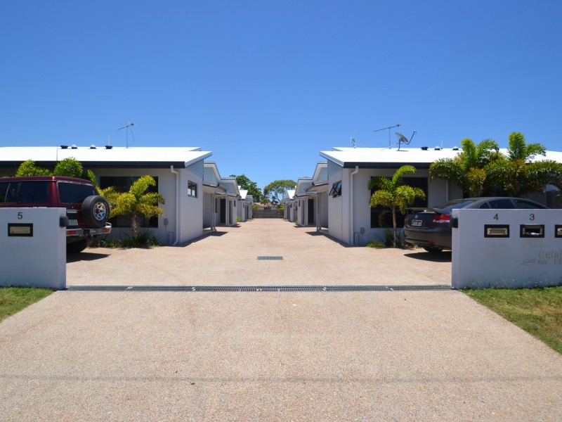 Unit 2/31 St Kilda Street, Bowen QLD 4805