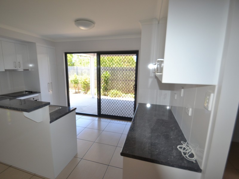 Unit 2/31 St Kilda Street, Bowen QLD 4805