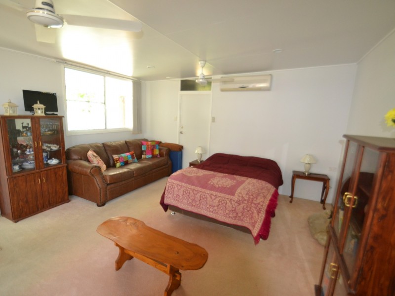 15 Golf Links, Bowen QLD 4805