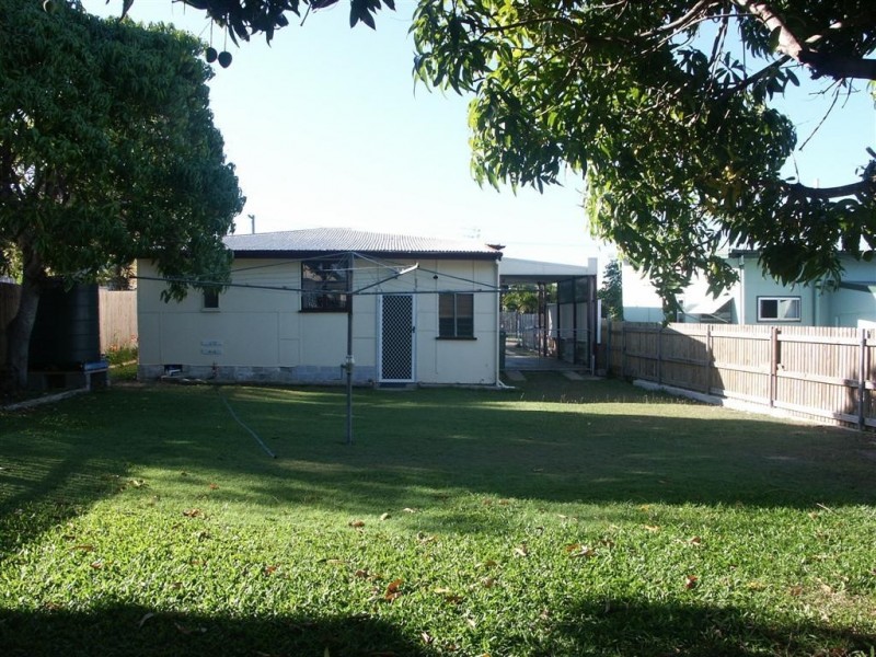 11 Lascelles Lane, Bowen QLD 4805