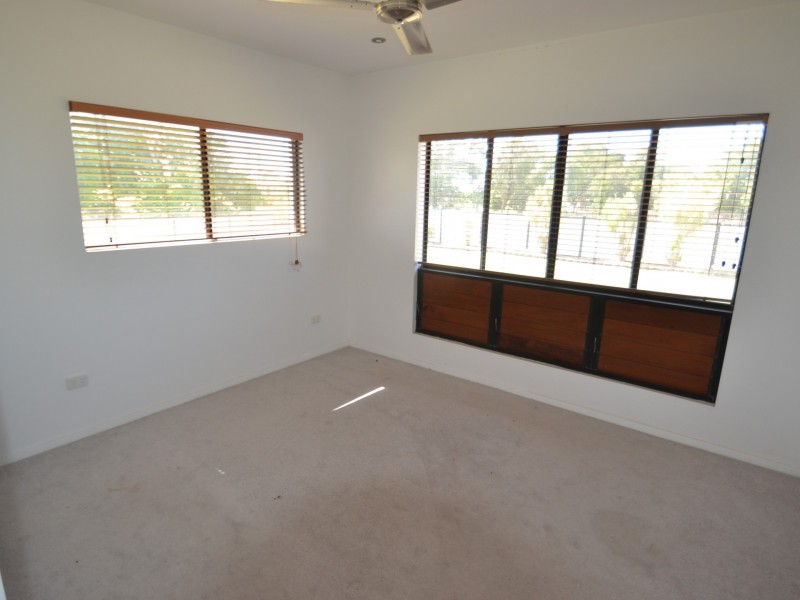 50 Flemington Road, Bowen QLD 4805
