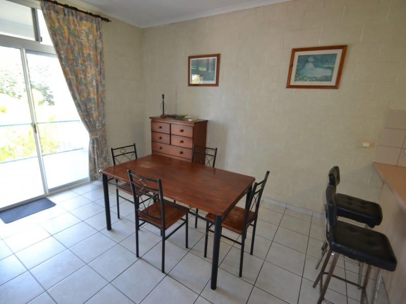 Unit 11/89 Horseshoe Bay Road, Bowen QLD 4805