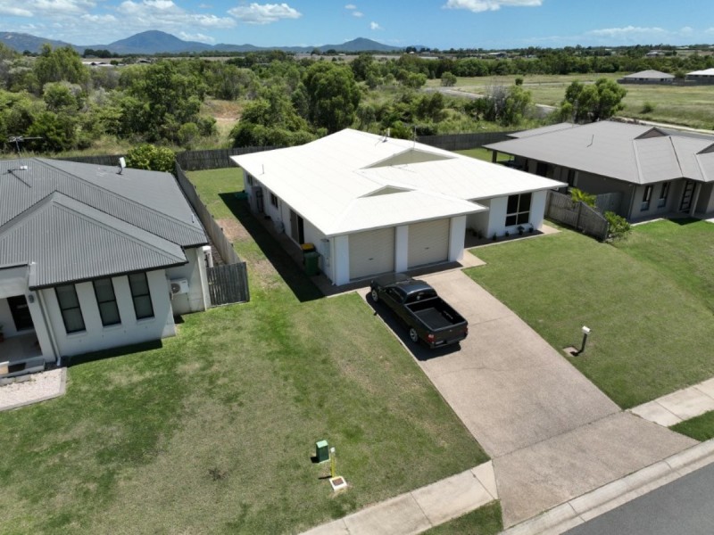 6 Coolibah St, Bowen QLD 4805