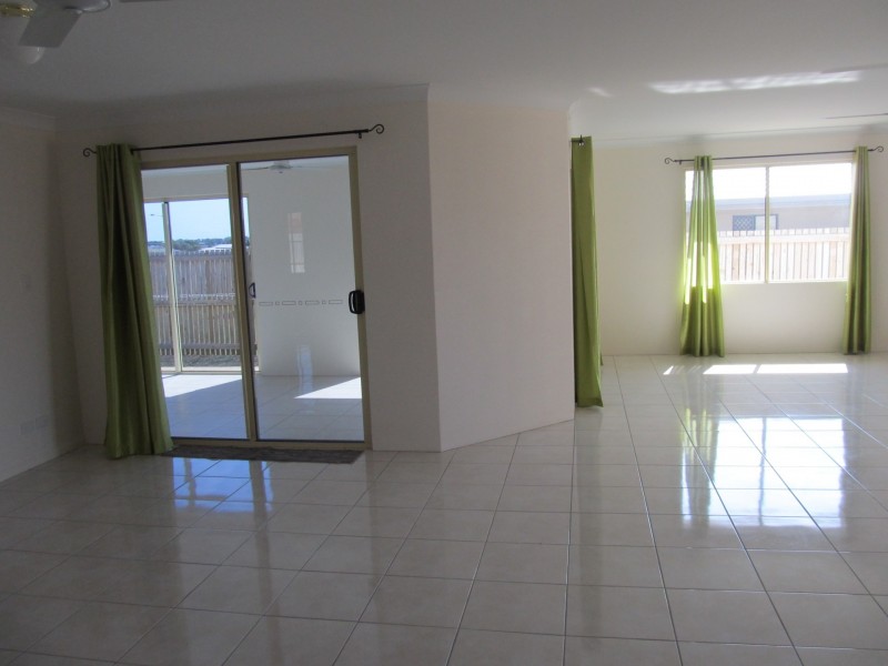 6 Coolibah St, Bowen QLD 4805