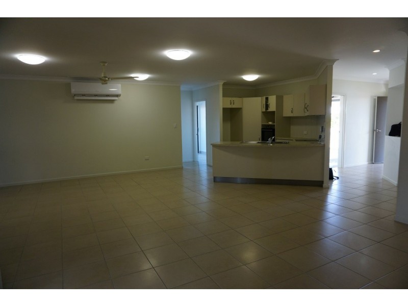 46 Scenic Drive, Bowen QLD 4805