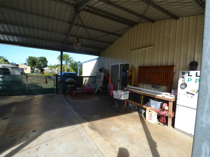 39 Pitcain Ave, Bowen QLD 4805