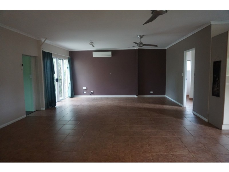 39 Pitcain Ave, Bowen QLD 4805