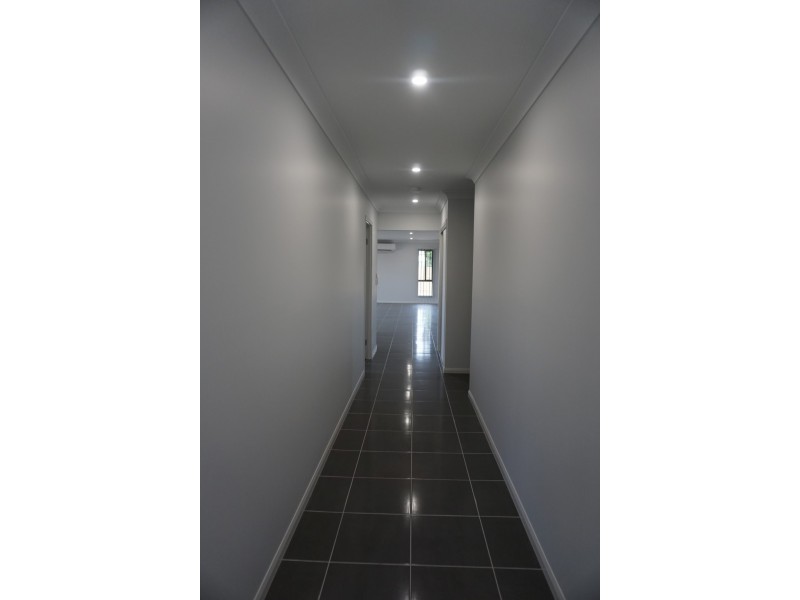 12 Hamilton Street, Bowen QLD 4805